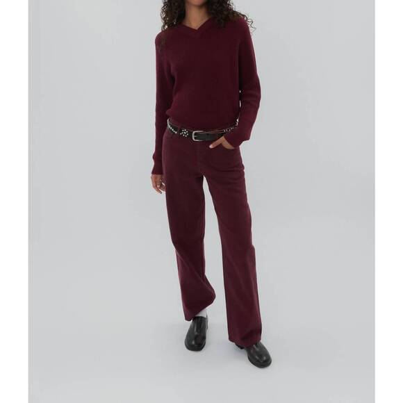 STILL HERE Pants - NEW STILL HERE everyday jean in burgundy